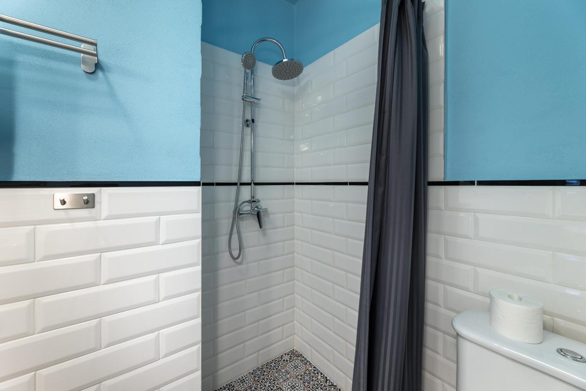 Charming 1 Bedroom Apartment In The City Center Of Prága Kültér fotó